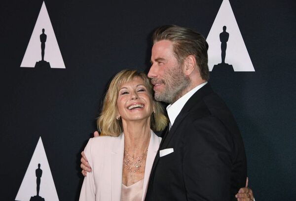 La conmovedora despedida de John Travolta a Olivia Newton-John - Gente - ABC Color