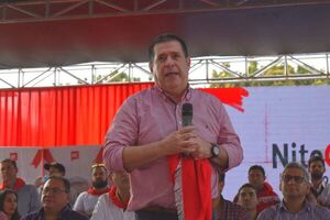 CBI de lavado de dinero solicita auxilio judicial para que Horacio Cartes comparezca - Nacionales - ABC Color