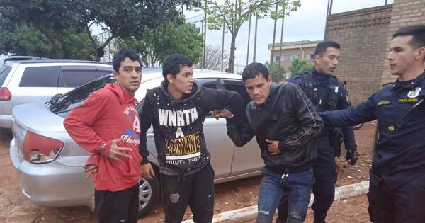 La Nación / De los 35 fugados de cárcel 28 ya fueron recapturados