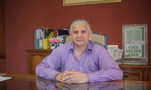 Roque Olmedo inscribió precandidatura a diputado por el PLRA - OviedoPress