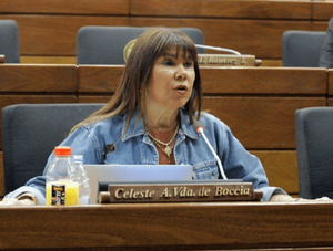 Celeste Amarilla desmiente a Hugo Ramírez: "En ningún momento se habló de retirarnos" · Radio Monumental 1080 AM