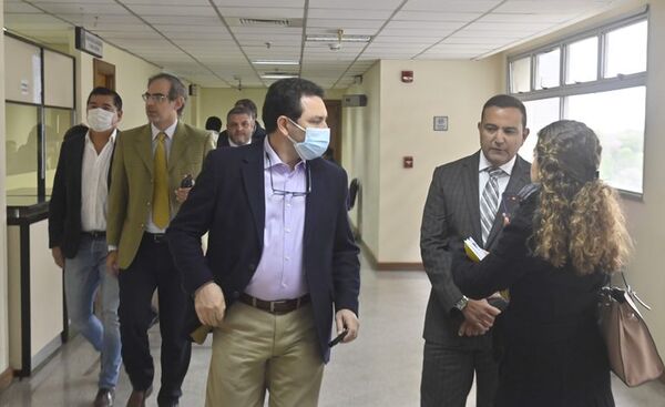 Conajzar: acusados chicanean para suspender audiencia preliminar - Nacionales - ABC Color