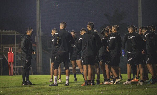 Olimpia recupera a un futbolista clave para el superclásico
