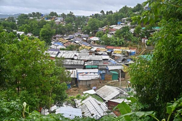 Dos líderes rohinyás mueren tiroteados en campamentos de Bangladesh - Mundo - ABC Color