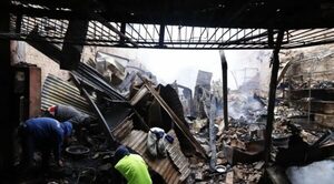 Miseria en medio de la faena bomberil, robo y rapiña en pleno incendio
