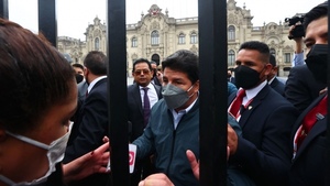 Allanan el Palacio de Gobierno en búsqueda de la cuñada del presidente acusada de lavado - .::Agencia IP::.