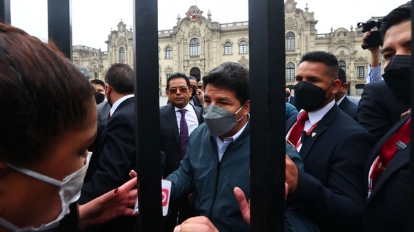 Allanan el Palacio de Gobierno en búsqueda de la cuñada del presidente acusada de lavado - .::Agencia IP::.