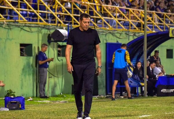 Zahzú y su bronca con la hinchada: “Somos visitantes en nuestra propia cancha” •