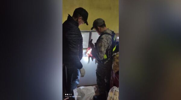 Allanan comercios por vender carne proveniente de supuesto abigeato