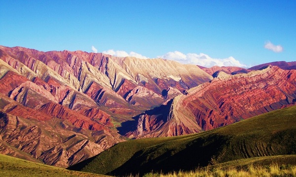 El fastuoso “Cerro de los 14 colores” | Telefuturo