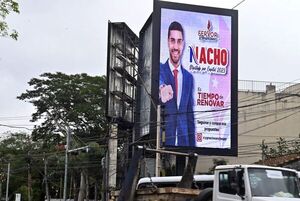 Elecciones: candidatos ya incurren en delito electoral con fijación de carteles, confirma juez - Política - ABC Color