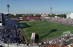 Clásico: hinchada de Cerro no podrá ingresar con banderas y bombos, advierten