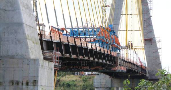 La Nación / Puente de Integración: falta la última dovela para la unión y luego será la fase final