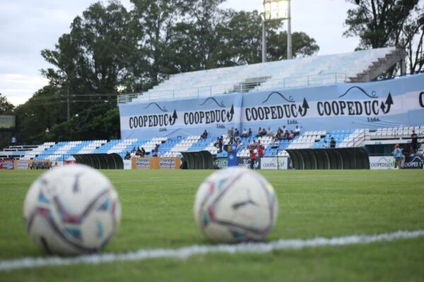 Crisis interna en Guaireña FC: apuntan a manejo desprolijo y ocultamiento de documentos - Guaireña - ABC Color