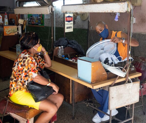 Cuba aprueba 180 nuevas mipymes privadas - MarketData