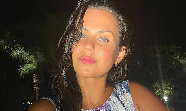 Crónica / [VIDEO] Mirá el bailecito hot de ex top paraguaya al volver a Asunción