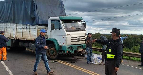 La Nación / Reportan terrible accidente que involucró a seis vehículos en Arroyos y Esteros