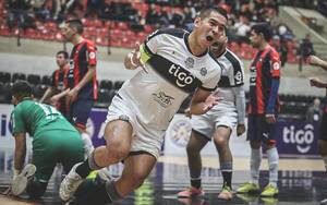 Crónica / Futsal FIFA: Olimpia se adueña del superclásico en la primera finalísima