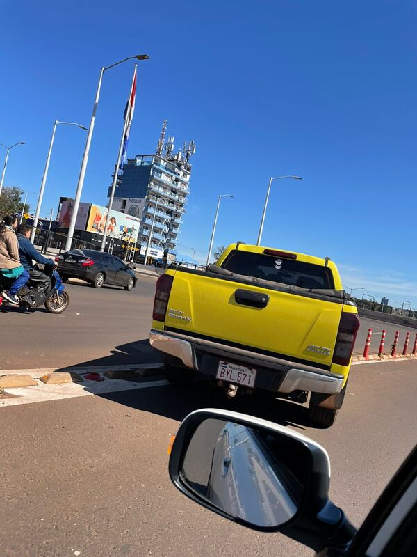 Buscan identificar a conductor inadaptado - La Clave