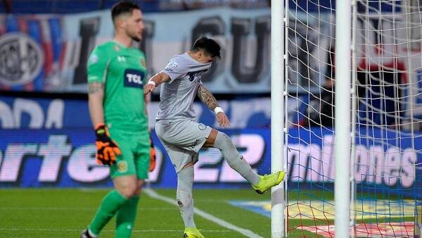 Crónica / "Zorrito" Bareiro salió llorando de la cancha ra'e