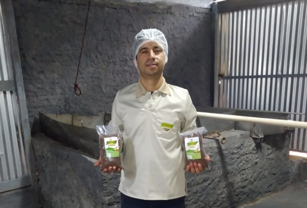 Joven emprendedor se consolida como productor de azúcar con apoyo del CAH - .::Agencia IP::.