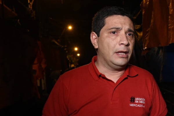 Junta Municipal convoca al director del Mercado 4