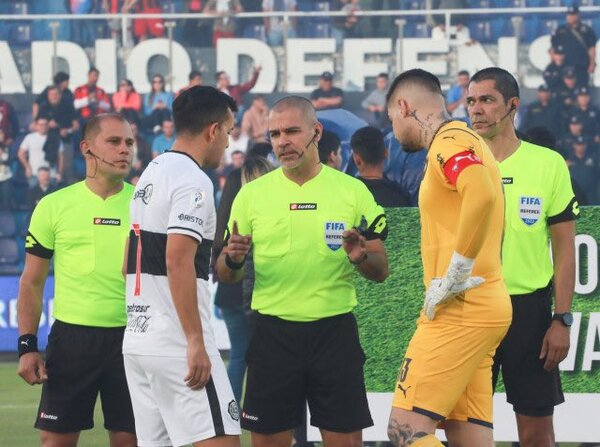 Diario HOY | Eber Aquino, el elegido para dirigir el superclásico