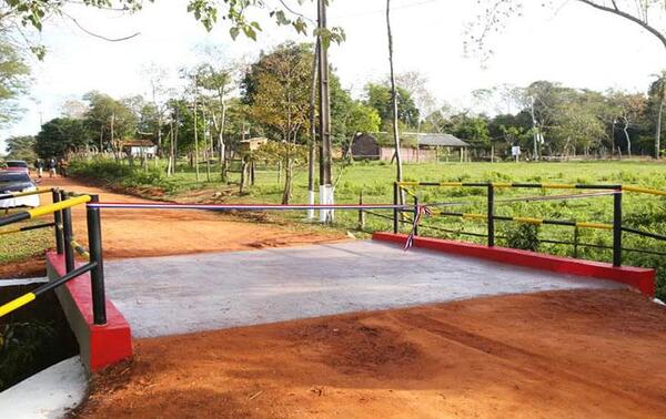 Administración de Marcos Benítez habilita primer puente hormigonado – Prensa 5