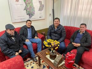 Diputado coordina con agrónomos sobre proyecto de plantación de tártago en Amambay