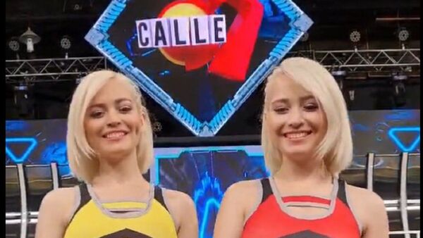 Gemelas causan furor en Calle 7