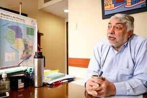 Fernando Lugo: paró la hemorragia, pero sigue intubado y grave