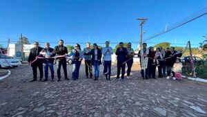 Tres calles empedradas fueron inauguradas por la Municipalidad en barrio Obrero - Radio Imperio