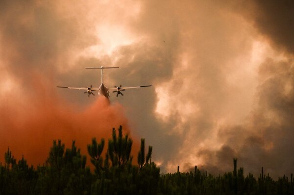 Escenas del infierno en Francia: el calor y la sequía avivan los incendios y Europa envía ayuda | 1000 Noticias