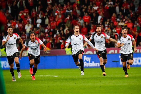 Melgar hace historia y elimina al Inter de Porto Alegre en la Copa Sudamericana