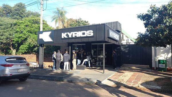 Malvivientes vaciaron prácticamente local de Kyrios en San Juan Bautista