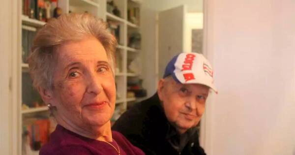 La Nación / Una pareja se separó después de 65 años por primera vez y el reencuentro se hizo viral