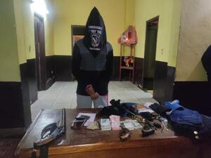Detienen a presunto asaltante tras persecución y tiroteo en Yby Yaú | 1000 Noticias