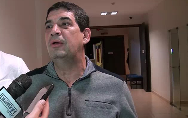 Hugo Velázquez renuncia a candidatura presidencial y a la Vicepresidencia