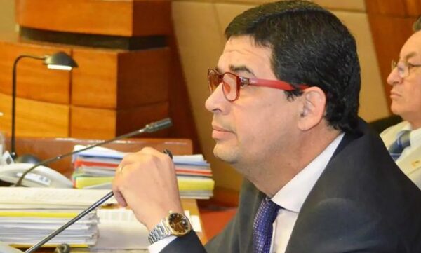 EE.UU. designa a Hugo Velázquez como significativamente corrupto | Telefuturo