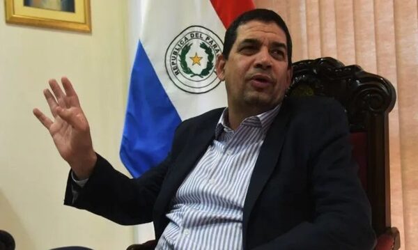 Velázquez renuncia a su precandidatura y dejará la vicepresidencia del Paraguay | Telefuturo