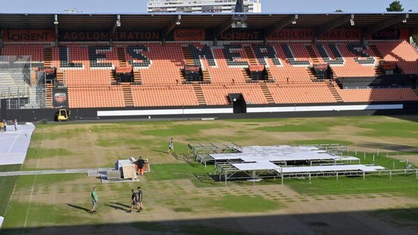 ¡Insólito! En Francia aplazan un partido de Liga por el mal estado de la cancha