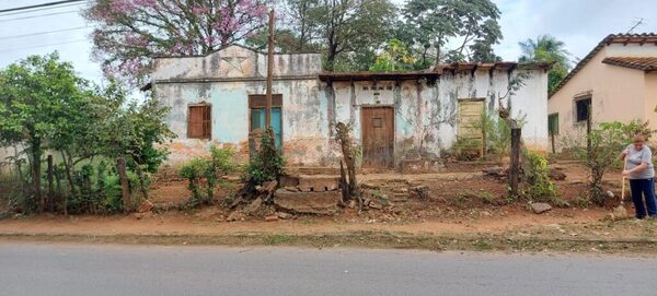 Una de las casas más antiguas camino a Calle’i » San Lorenzo PY