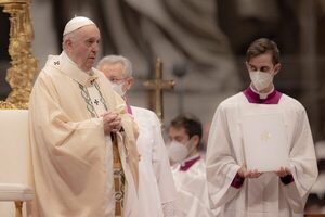 Papa aboga por “salario universal” y “reducción de la jornada laboral” | 1000 Noticias