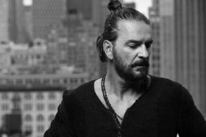 Ricardo Arjona se presentará este sábado en el Jockey Club - Música - ABC Color