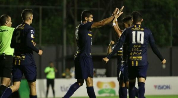 Trinidense sufre pero gana y alcanza la punta de la Intermedia