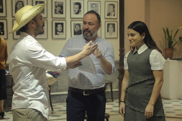 Se estreno la obra teatral “Madama Sui”, de Augusto Roa Bastos - Sociales - ABC Color