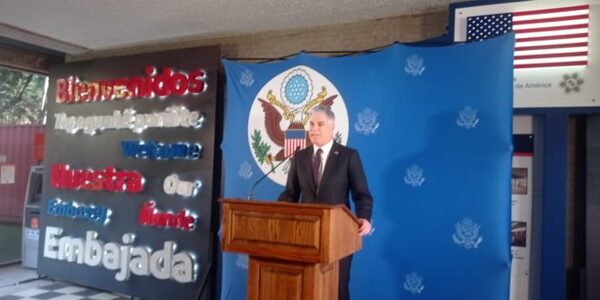 Los daños colaterales de los comunicados americanos