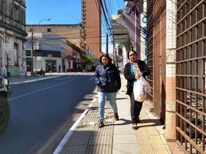 Veredas del “Paseo de las luces” están rotas y llenas de obstáculos - Nacionales - ABC Color