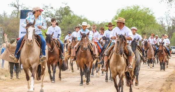 La Nación / La Marchita Criolla trajo entusiasmo y entretenimiento en el Chaco