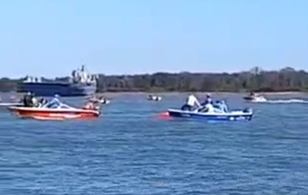 Dos hospitalizados y un desaparecido tras accidente en el rio Paraná - Megacadena — Últimas Noticias de Paraguay